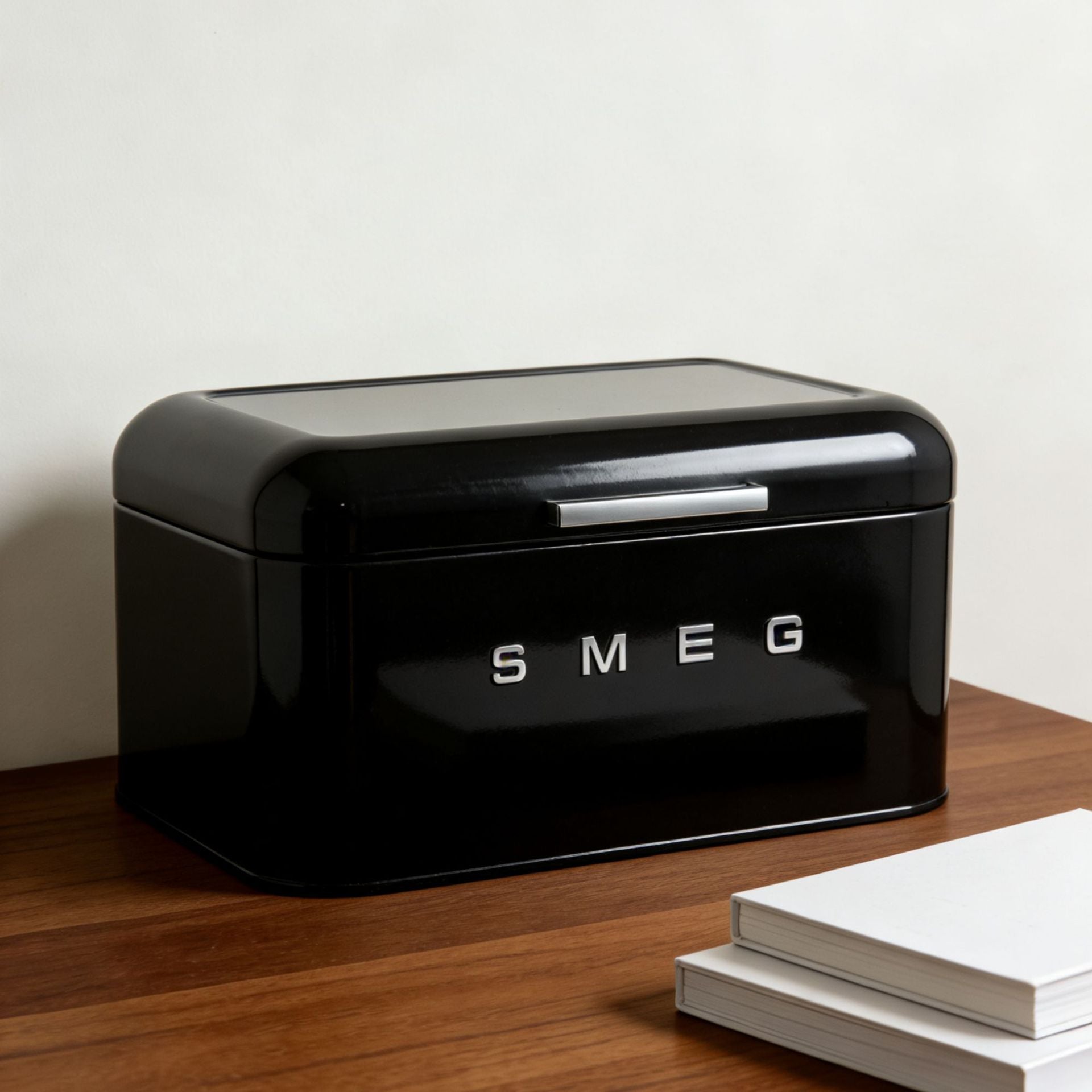 bread bin