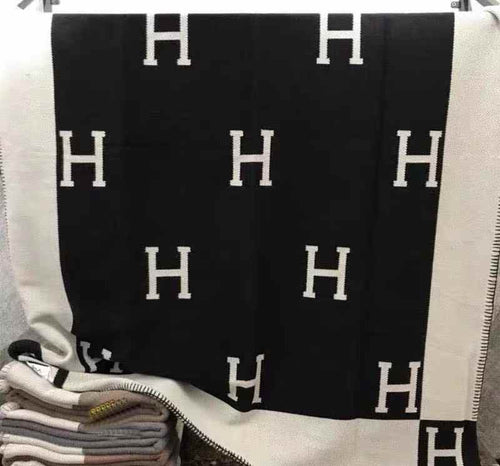 Blanket throw