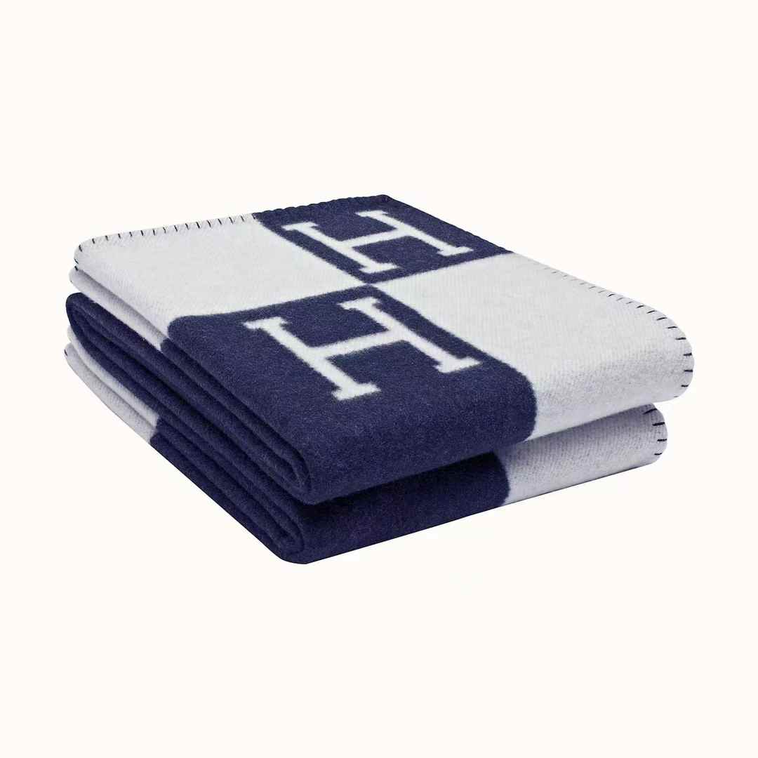 Blanket throw