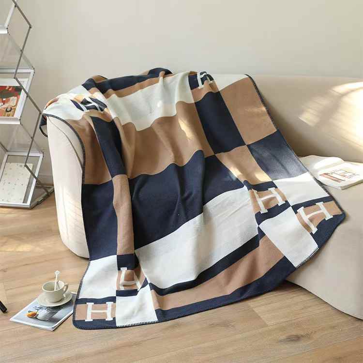 Blanket throw
