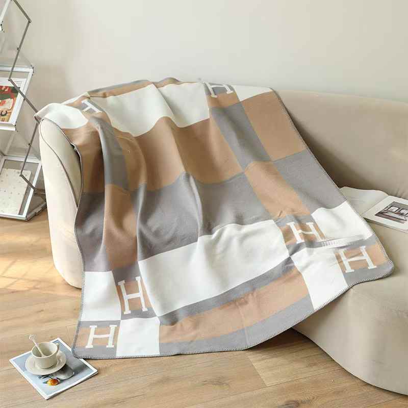 Blanket throw