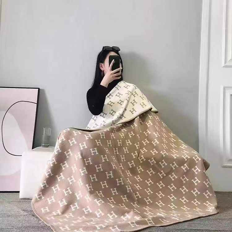 Blanket throw