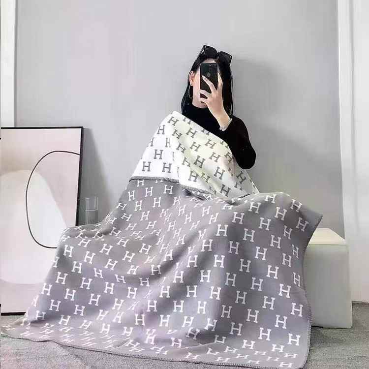 Blanket throw