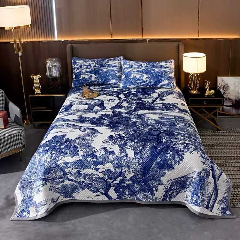 Three piece bedding