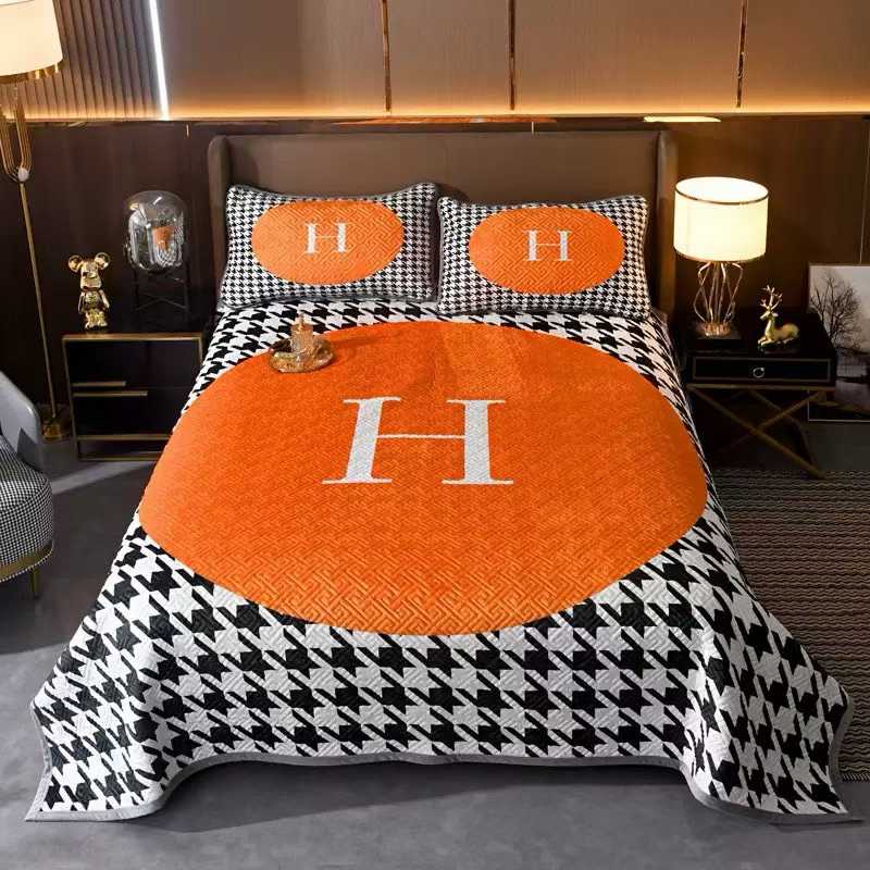 Three piece bedding